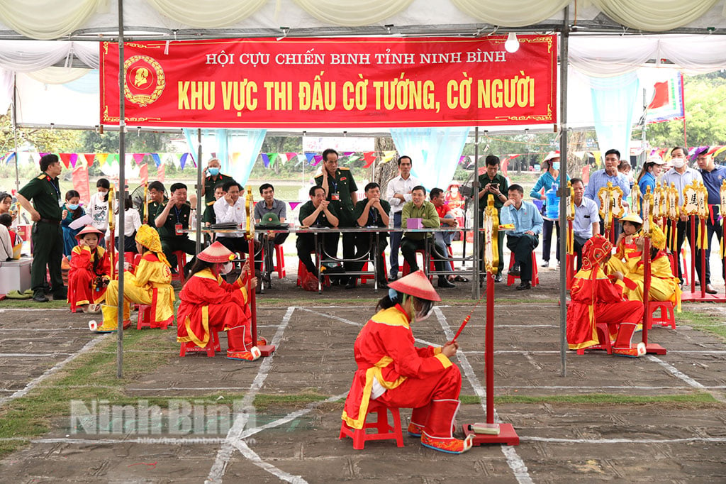 Hội tụ bản sắc văn hóa tại Lễ hội Hoa Lư