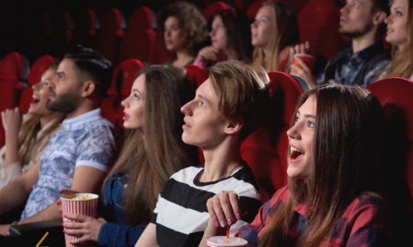 ¿Por qué el público estadounidense ya no va al cine?