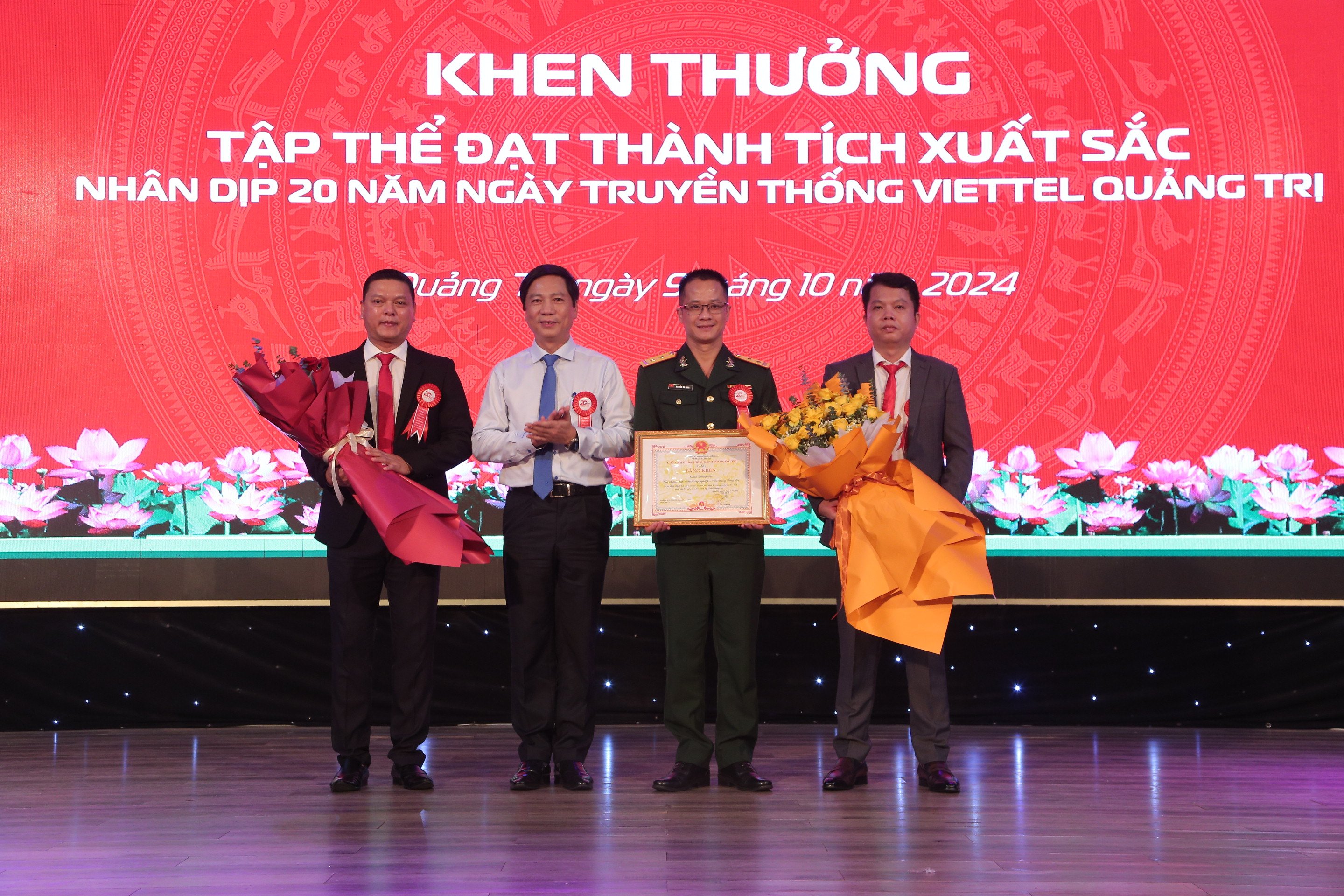 Viettel Quang Tri가 창립 20주년을 기념합니다.