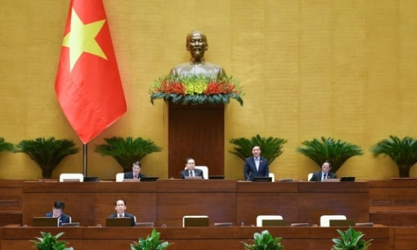 Election du Secrétaire général de l’Assemblée nationale ; Approbation de la nomination du ministre des Finances, du ministre des Transports et du juge de la Cour populaire suprême