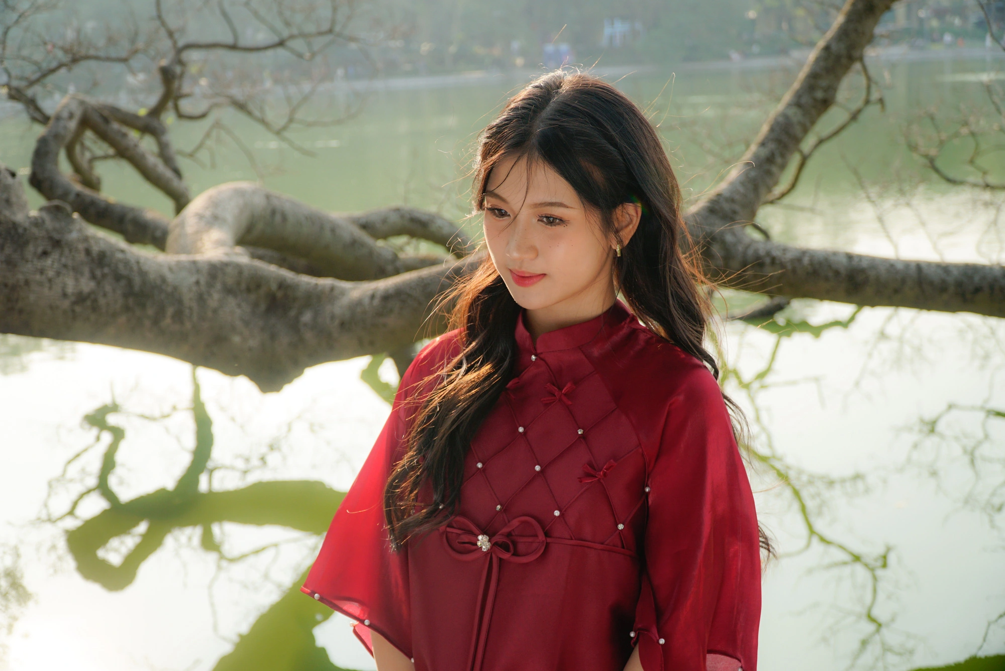 El Ao Dai de Hanoi da la bienvenida al Tet con su primavera