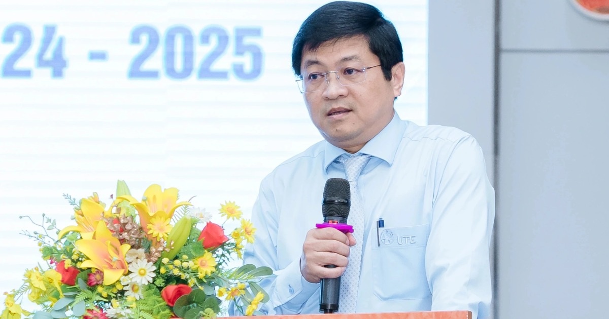 Docteur diplômé de la République tchèque, il est officiellement devenu directeur de l'enseignement technique de Ho Chi Minh-Ville