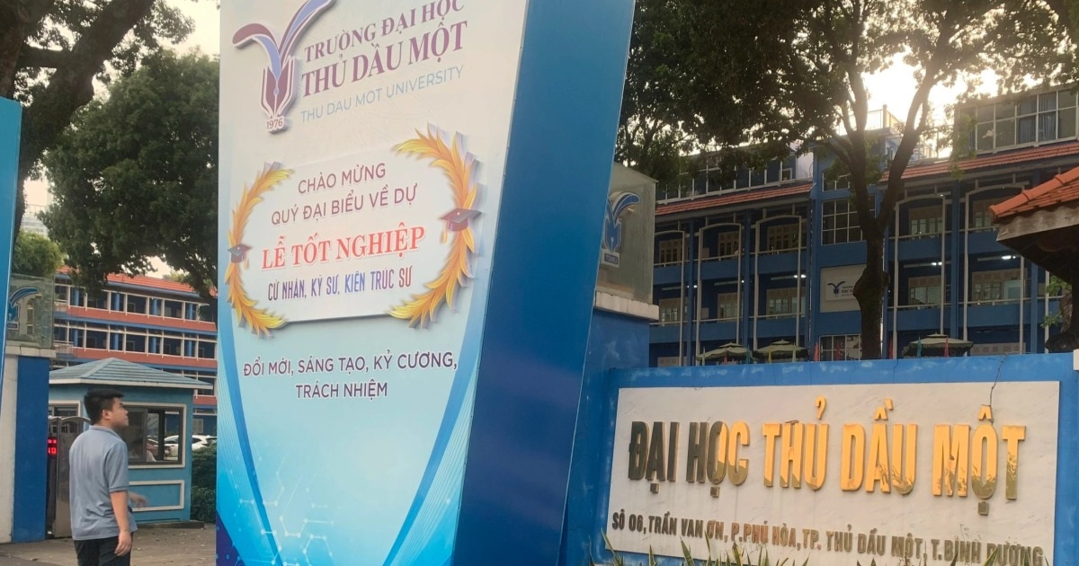 Trường đại học hoàn trả 21 tỷ đồng thu sai của cựu sinh viên