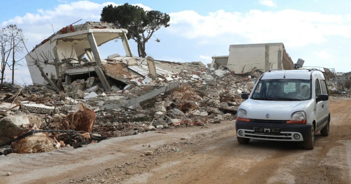 Israel kündigte an, nach Ablauf der Abzugsfrist im Südlibanon zu bleiben