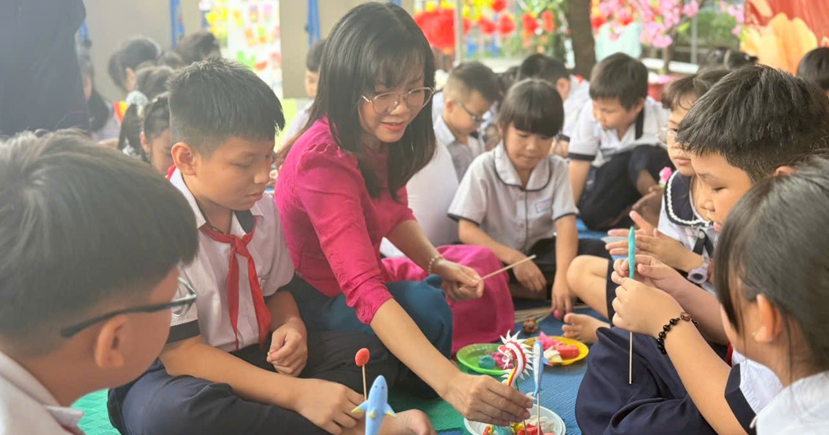 A loving message from a teacher to her students on Tet holiday