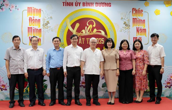 Tin tức sự kiện - Bí thư Tỉnh ủy tiếp lãnh đạo tỉnh Tây Ninh...