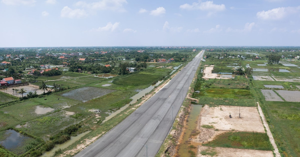 Removing difficulties in investing in the construction of Ninh Binh Expressway