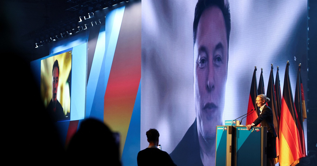 Billionaire Elon Musk makes surprise appearance at German far-right party rally