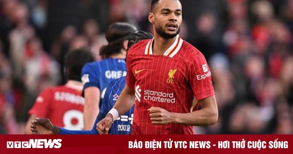 Liverpool đại thắng, Arsenal nhọc nhằn giữ vị trí thứ 2