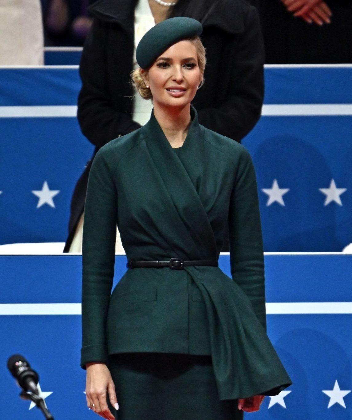 Nhan sắc Ivanka Trump ảnh 25