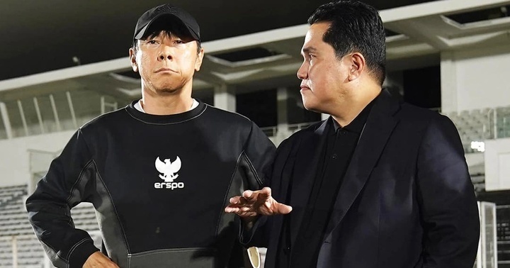 HLV Shin Tae-yong có mối quan hệ bất hòa với chủ tịch Erick Thohir.