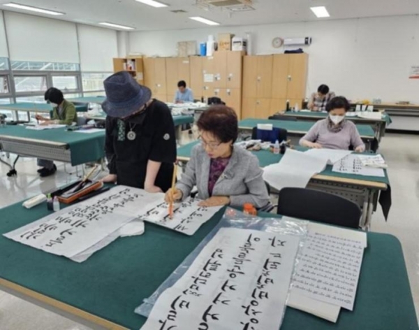 Die koreanische Kalligraphie gilt als immaterielles Kulturerbe