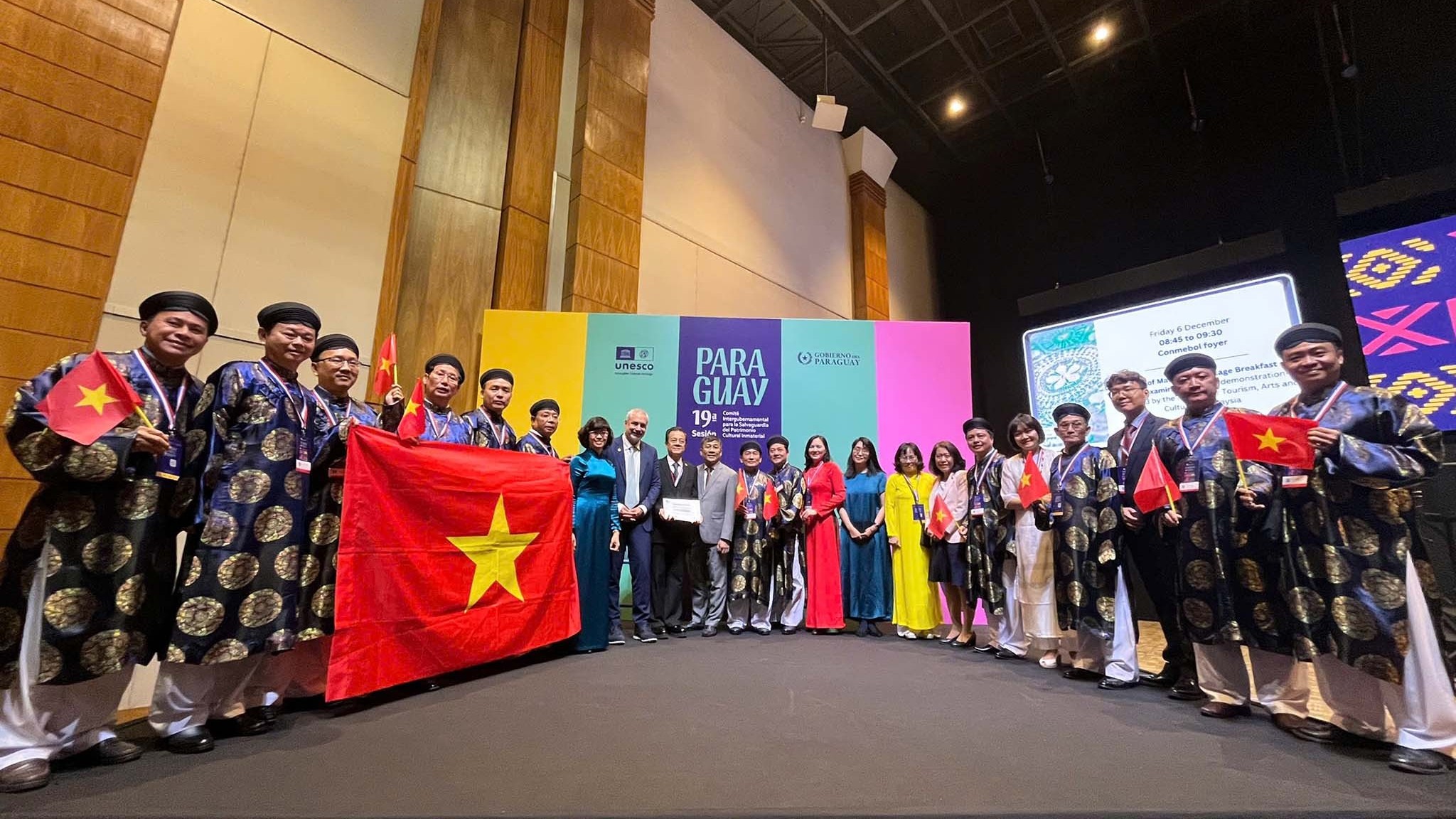 Continuing the journey of bringing Vietnamese culture to the world