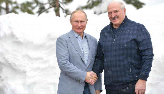 Ông Lukashenko tiến tới chiến thắng áp đảo trong cuộc bầu cử Belarus