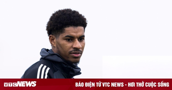 HLV Man Utd thà cho trợ lý U70 vào sân còn hơn dùng Rashford