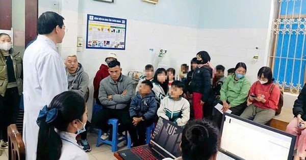 Le Comité populaire provincial de Tuyen Quang demande la vérification et le traitement du cas d'une série d'étudiants soupçonnés d'avoir été empoisonnés.