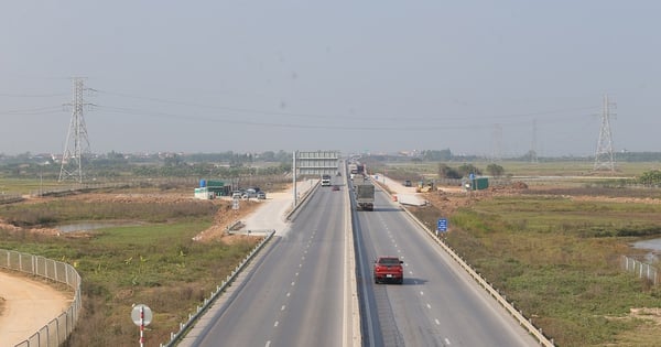 Operar paradas de descanso temporales en la autopista que atraviesa el área de Nghe An