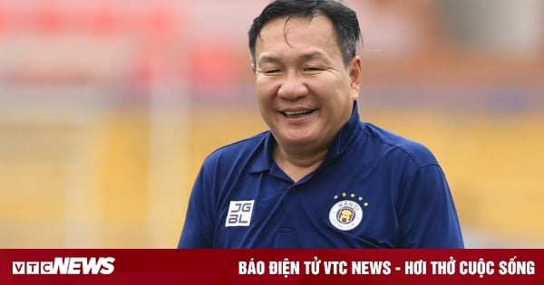 Hà Nội FC thay HLV trưởng ngay trước giao thừa