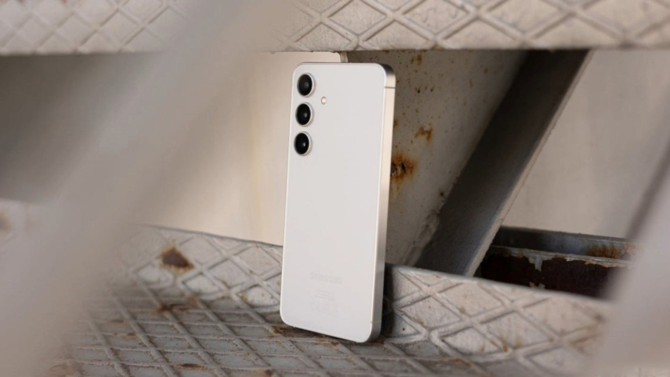 La serie Galaxy S26 admite carga rápida de 65 W