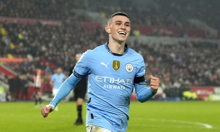 Phong độ cao của hàng công, đặc biệt là Phil Foden, giúp Man City bù đắp sai lầm ở tuyến phòng ngự.