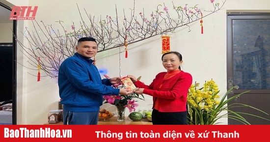 Gìn giữ nét đẹp tục xông đất và hái lộc đầu xuân