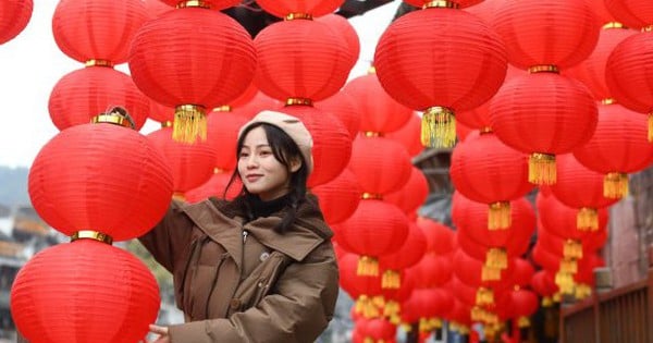 When did the Chinese Lunar New Year begin?