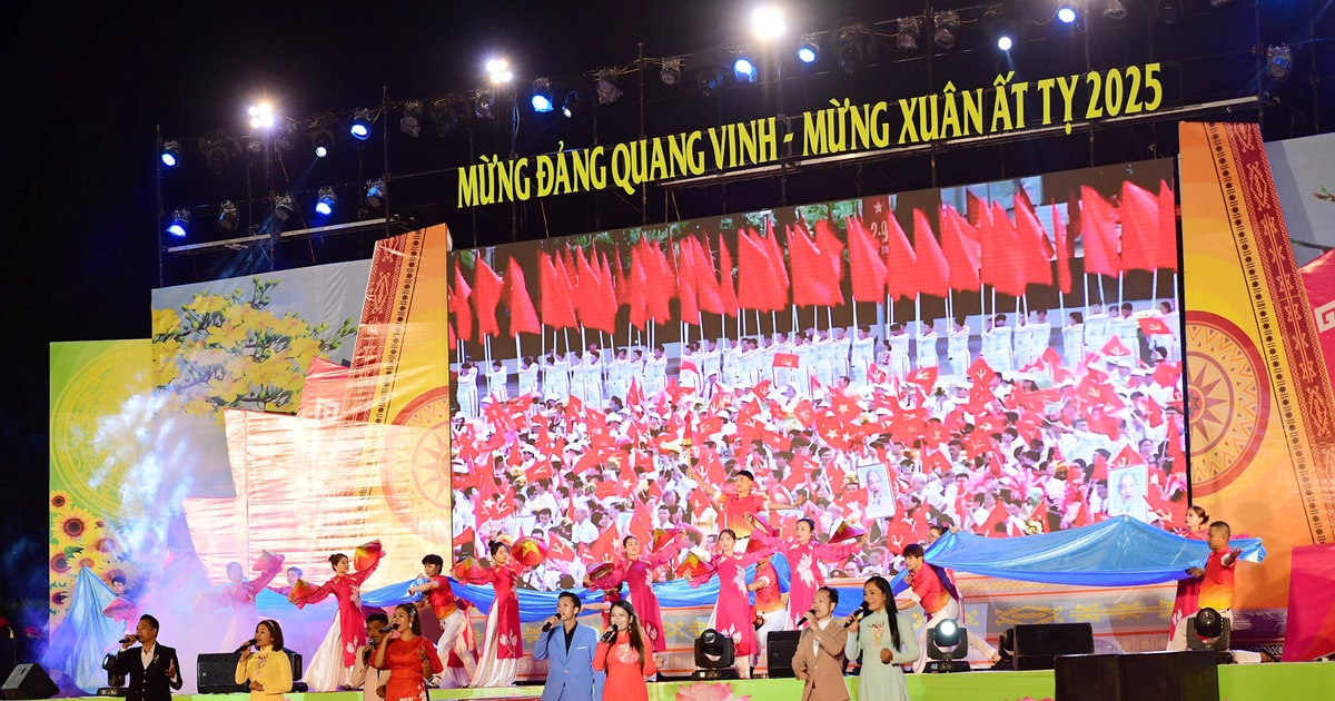 2025년 뱀의 해를 기념하는 새해 전야 축제