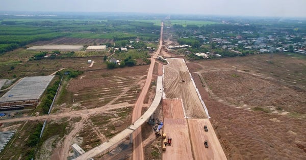 Tet at key projects in Dong Nai