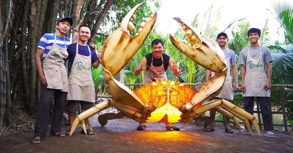 See the "super giant" animals made from bamboo by Quang Nam artisans