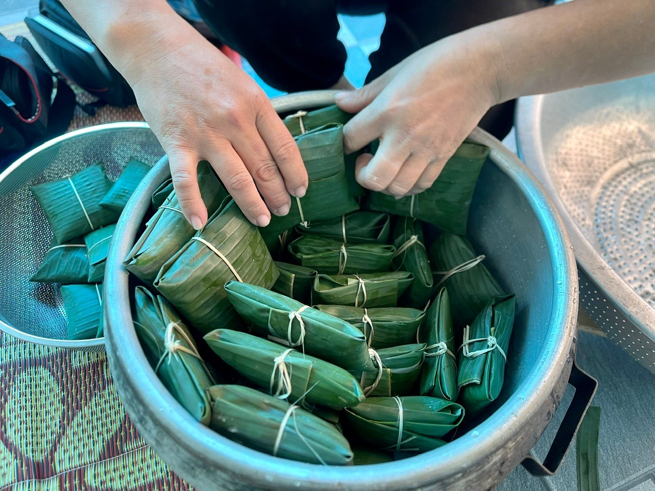 Fish cake of Muong people in Tu Vu