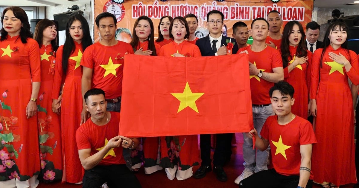 Overseas workers remember Tet in their hometown