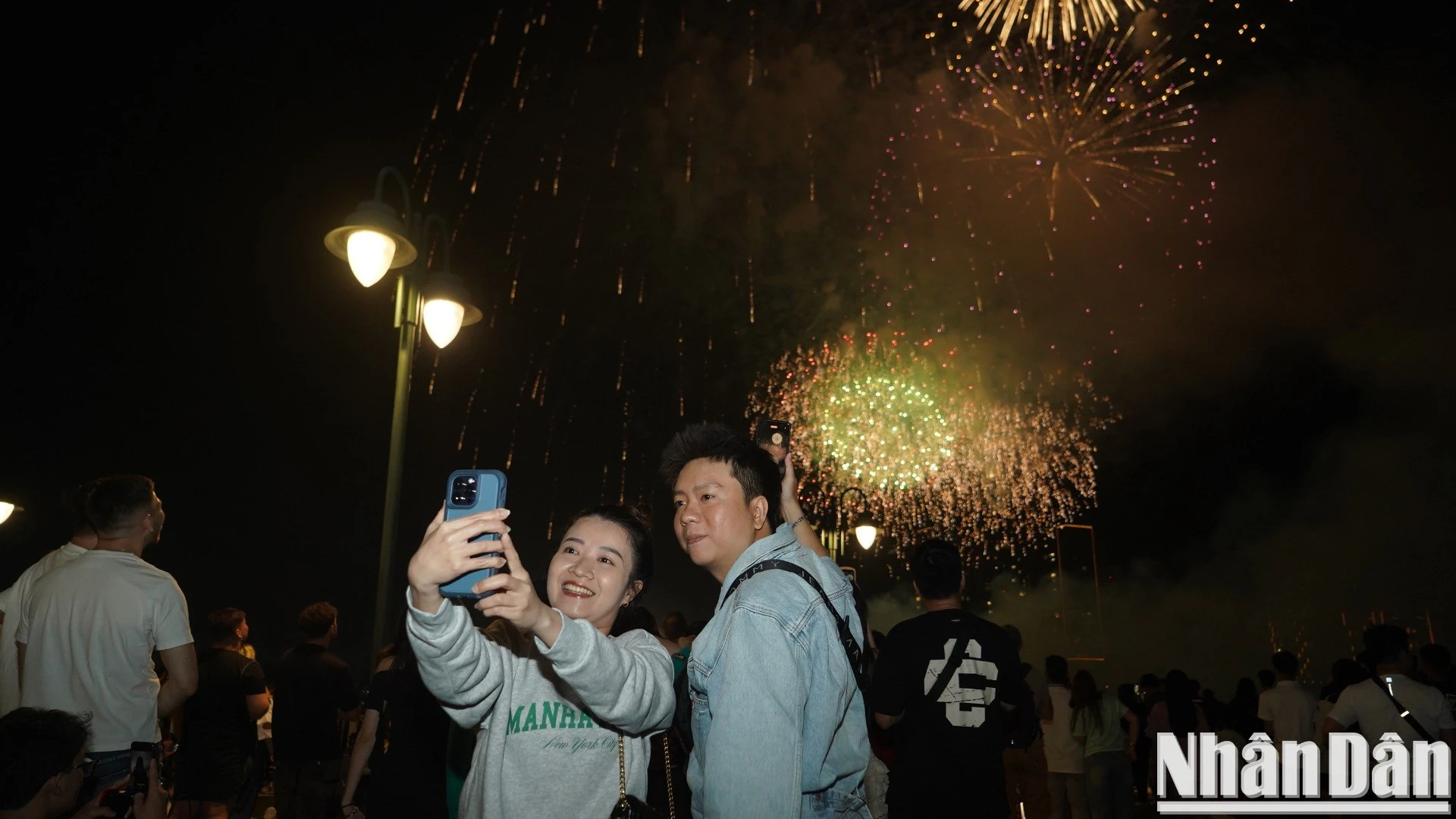 [Photo] Celebrating Lunar New Year 2025 in many places around the world photo 13