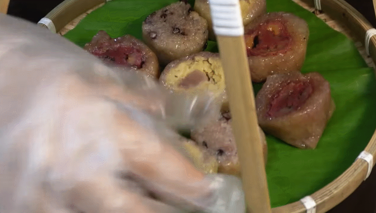 banh tet Viet.gif