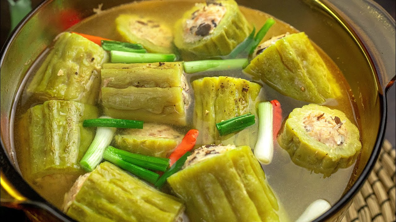 The 'bitter melon' soup on Tet holiday can unexpectedly do this miracle