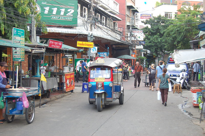 ខ្លាច​ចាប់​ជំរិត​ភ្ញៀវ​ទេសចរ​ចិន​លុប​ចោល​ដំណើរ​ទេសចរណ៍​ថៃ​រាប់​ពាន់​នាក់​ក្នុង​ពេល​បុណ្យ​តេត រូបភាព ១