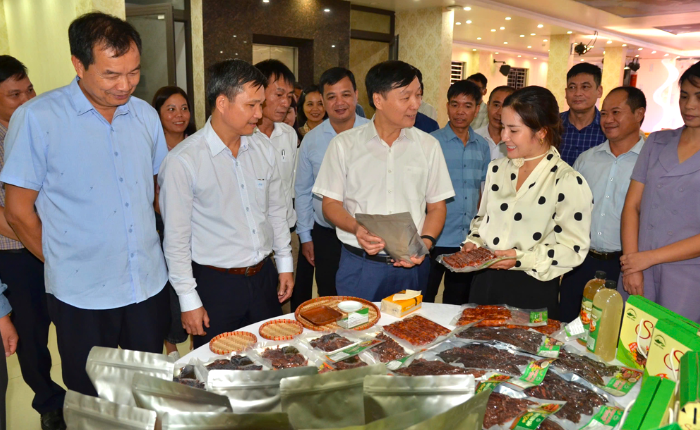 Yen Bai enhances traditional agricultural product brands