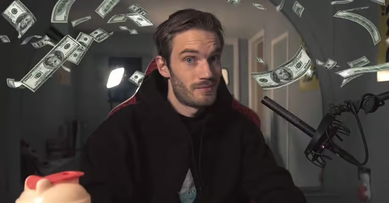 PewDiePie, the world's most successful Snake YouTuber