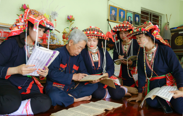 "Encyclopedia" of the Dao ethnic group