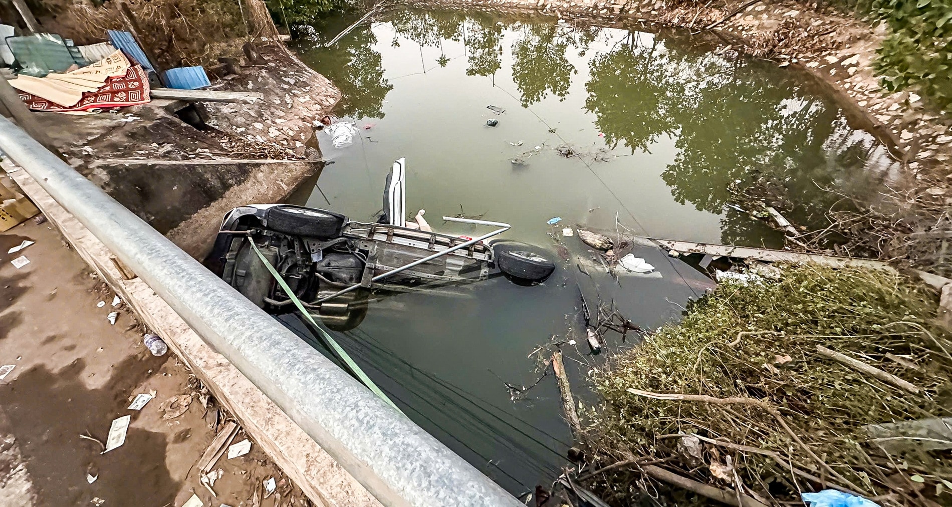 Health of baby who survived car accident that killed 7 people in Nam Dinh