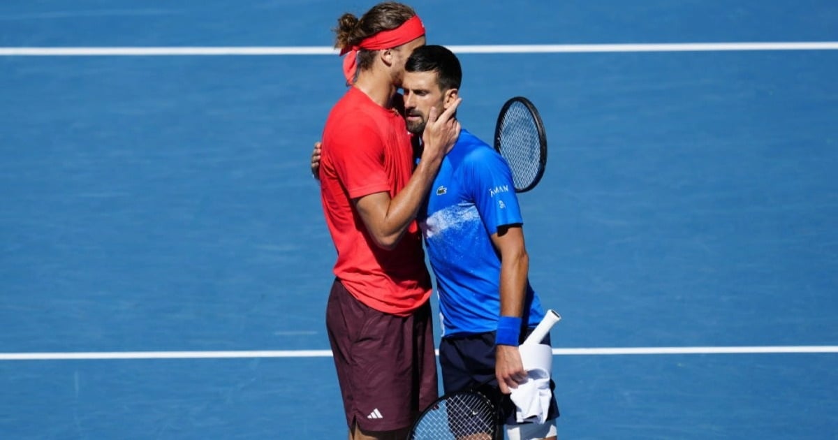 Booed at Australian Open, Novak Djokovic is defended by teammates