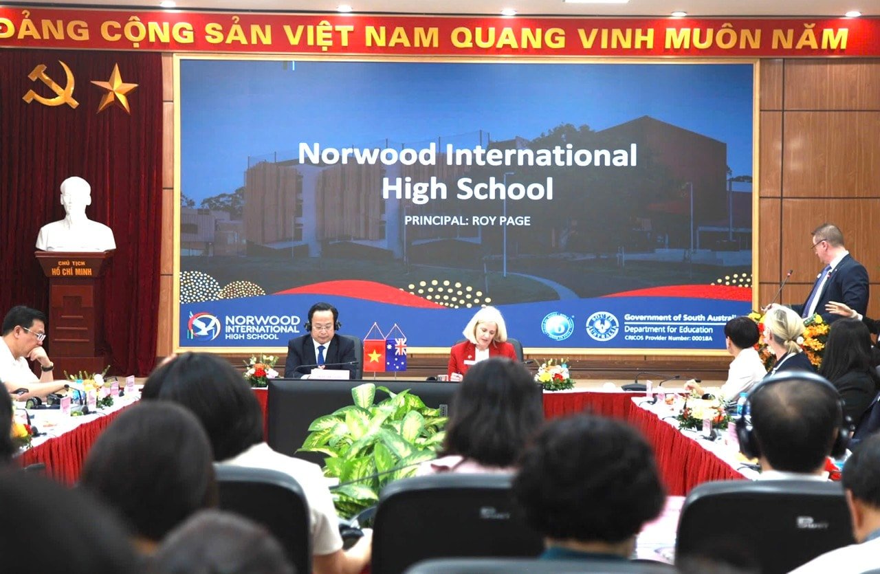3009-hop-tac-nam-uc-1.jpg?w=1130