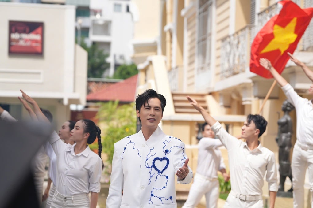 NSƯT Võ Minh Lâm, ca sĩ Minh Sang đưa cải lương vào hành khúc tuổi trẻ - 2