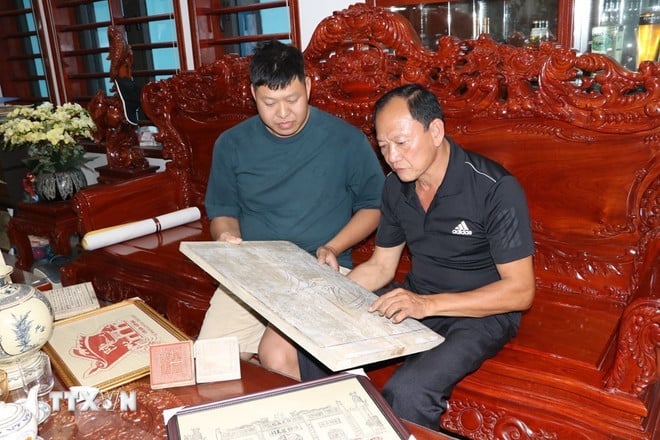 ttxvn-hai-phong-bao-ton-nghe-khac-in-moc-ban-5.jpg