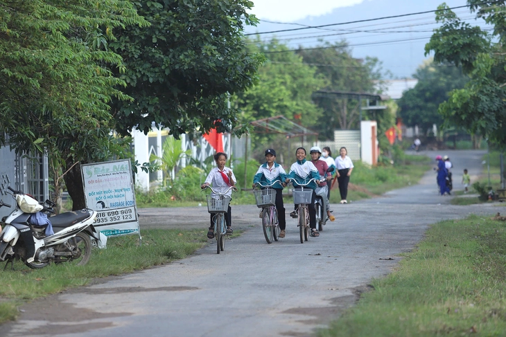 trường phổ thông - Ảnh 3.