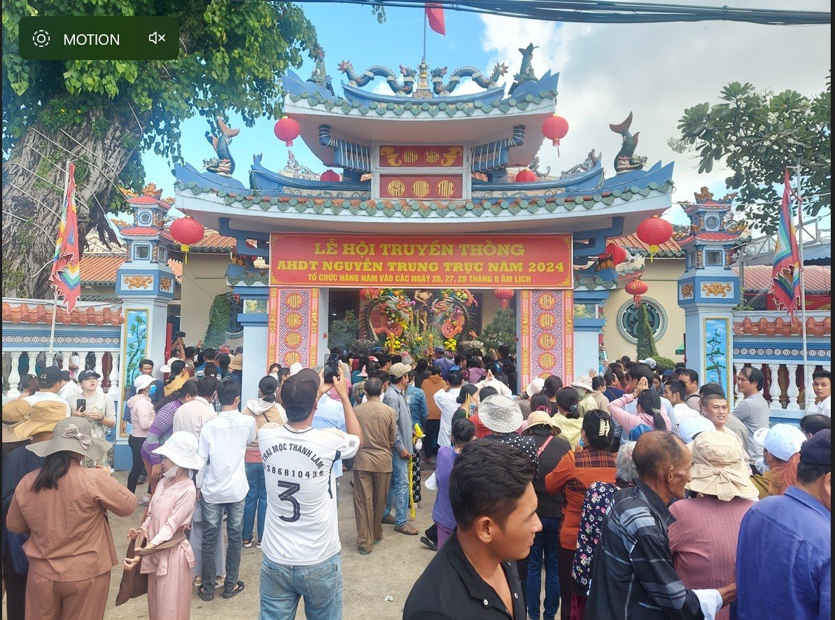 Traditional festival celebrating the 157th anniversary of National Hero Nguyen Trung Truc