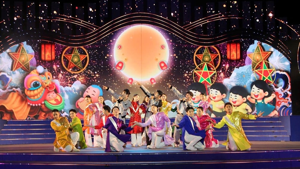 Kota Ho Chi Minh: Banyak kegiatan menarik dan unik di Festival Nghinh Ong - Can Gio 2025 - foto 10