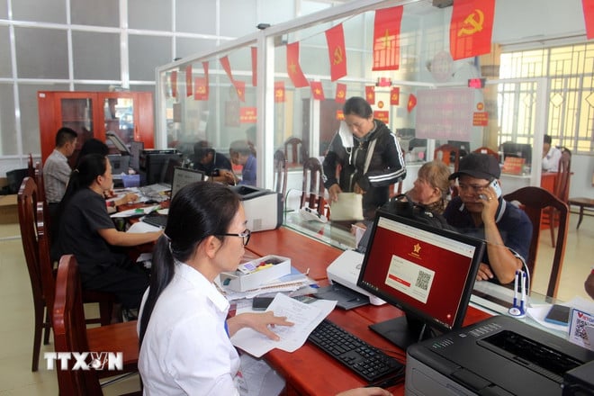 ttxvn-lam-dong-chinh-quyen-2-cap-3.jpg