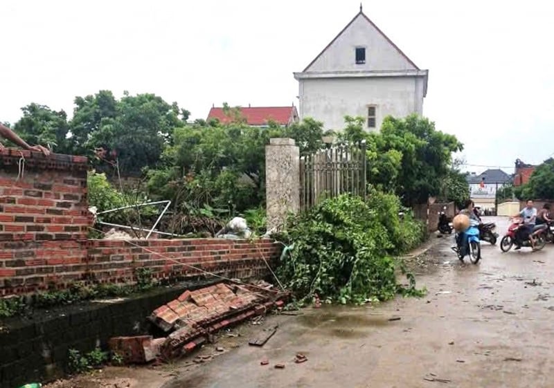 In Hai Phong ist erneut ein Tornado aufgetaucht, viele Häuser wurden beschädigt -0