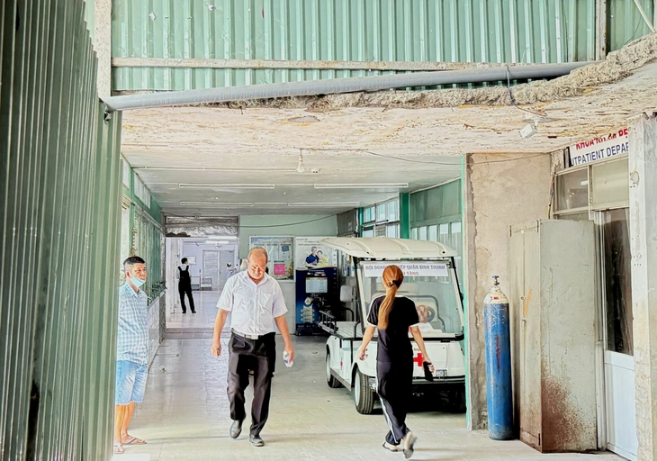 Bị chấm dứt hợp đồng, nhà thầu xin tiếp tục thi công khu nội trú Bệnh viện Nhân dân Gia Định - Ảnh 1.