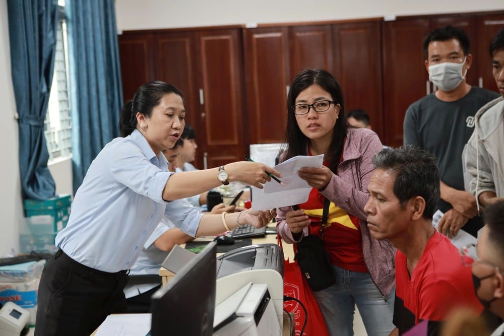 chao-mung-dai-hoi-3.jpg